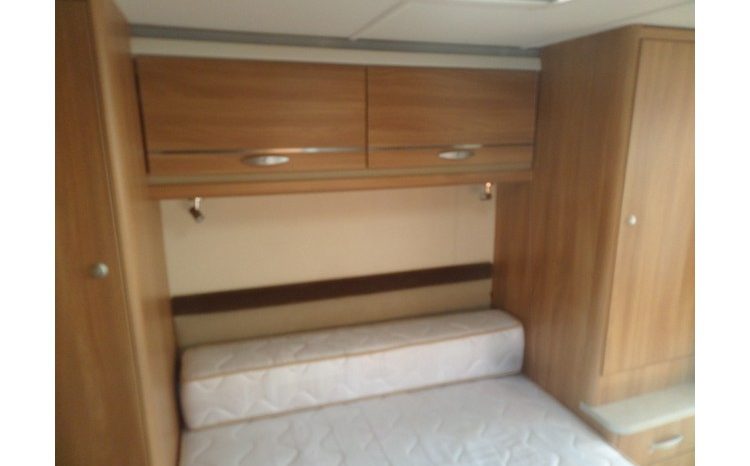 Swift Corniche 20/4  Island bed full