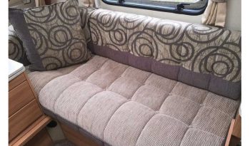 Swift Challenger 580 Island bed. full