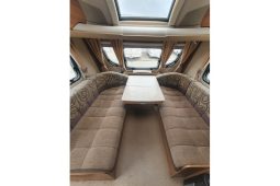 Swift Challenger 580 Island bed. full