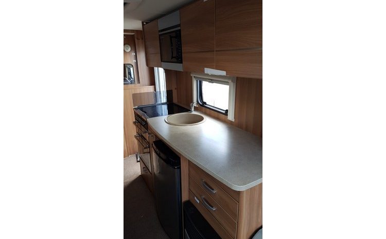 Swift Challenger 524 full
