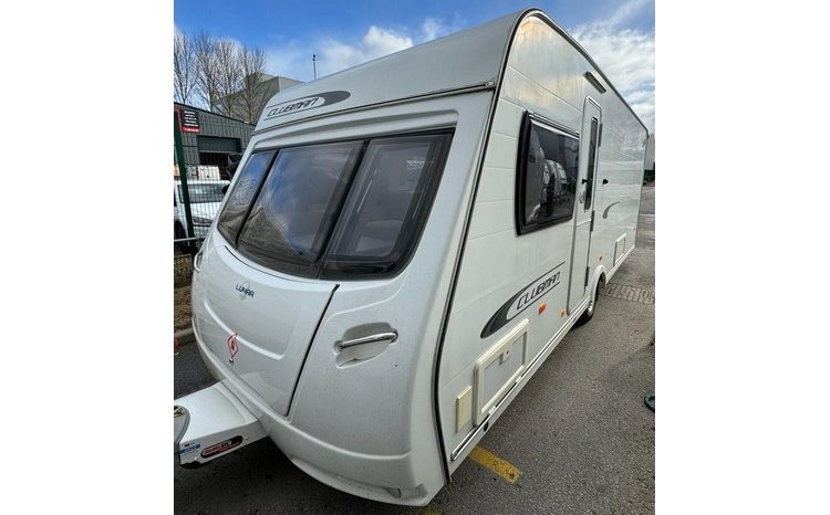Lunar Clubman SI Island Bed. full