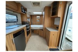 Lunar Clubman SI Island Bed. full