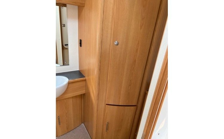 Compass Corona 482 full