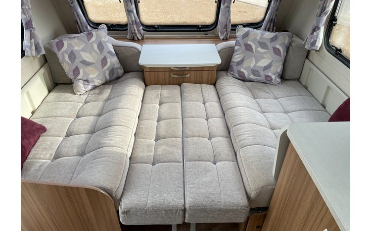 Lunar Clubman Si Island bed full