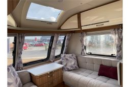 Lunar Clubman Si Island bed full