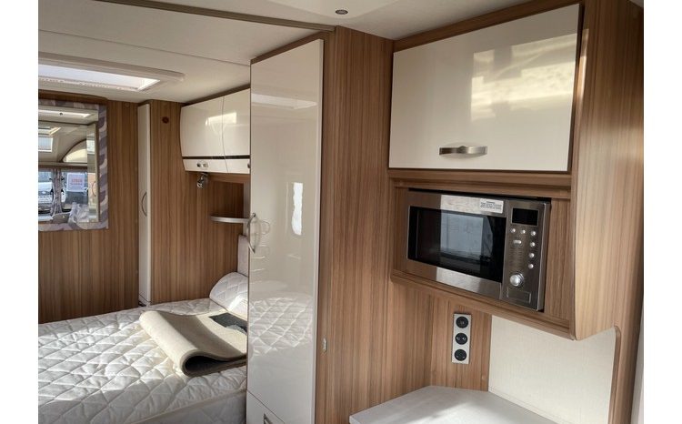 Lunar Clubman Si Island bed full