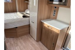 Lunar Clubman Si Island bed full