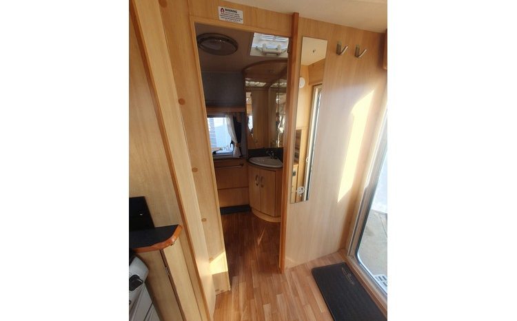 Sterling Eccles Topaz full
