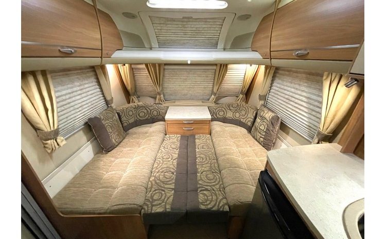 Swift Challenger 570 full