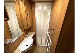 Swift Challenger 570 full