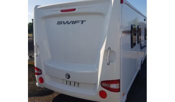 Swift Challenger 580 Island bed. full