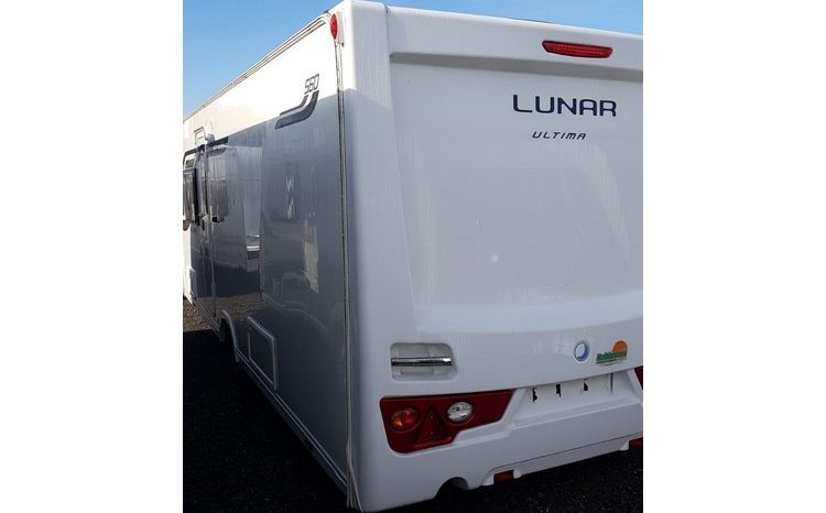 Lunar Ultima 560 Island bed full