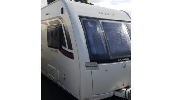Lunar Ultima 560 Island bed full