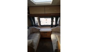 Lunar Ultima 560 Island bed full