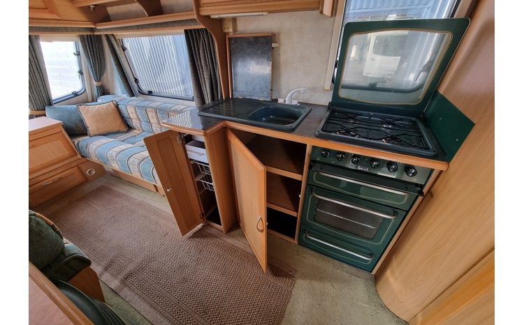 Elddis Hurricane EX2000 full