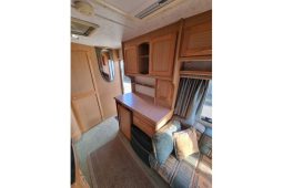 Elddis Hurricane EX2000 full