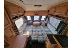 Elddis Hurricane EX2000 full