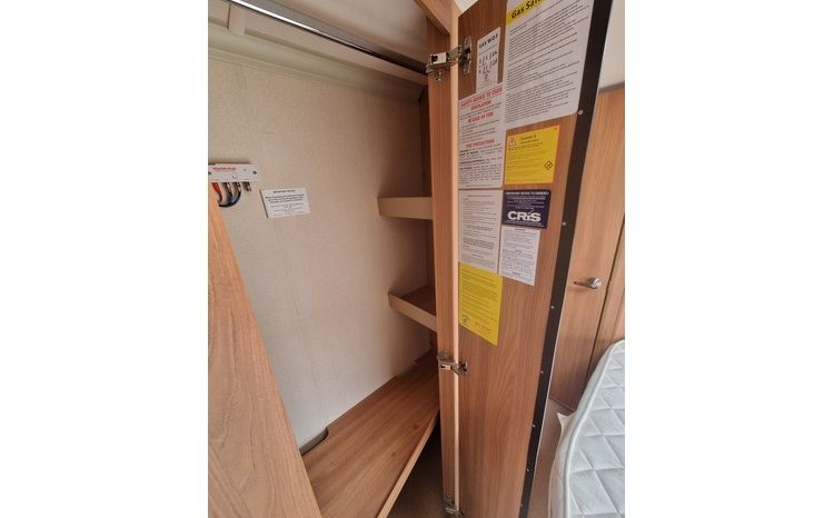 Swift Challenger 570 full