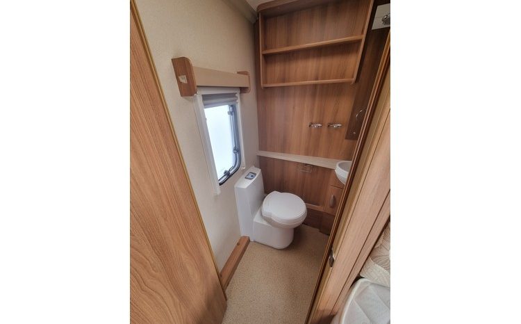 Swift Challenger 570 full