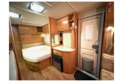 Compass Corona 624 full