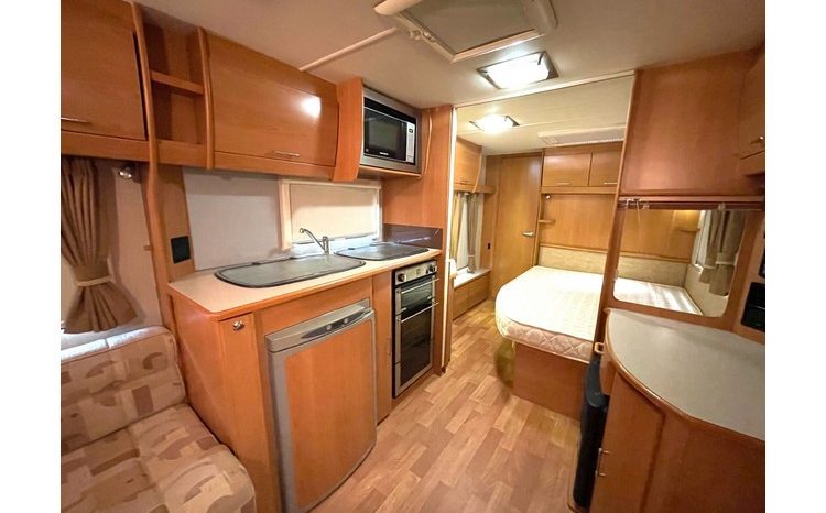 Compass Corona 624 full