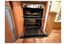 Compass Corona 624 full