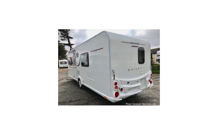 Bailey Unicorn Cadiz full
