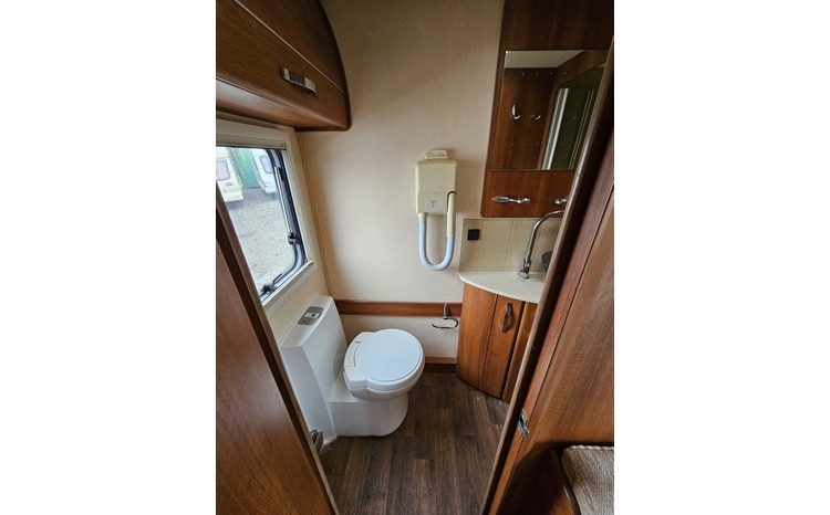 Westminster high spec 4 berth full