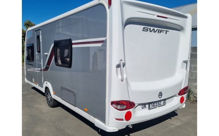 Swift Conqueror 570 full