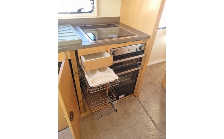 Bailey Pegasus 554 full