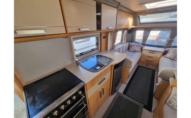 Coachman VIP 520 full
