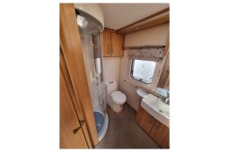 Coachman VIP 520 full