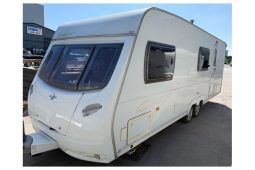 Lunar Quasar FB 6 Berth