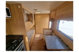 Lunar Quasar FB 6 Berth full
