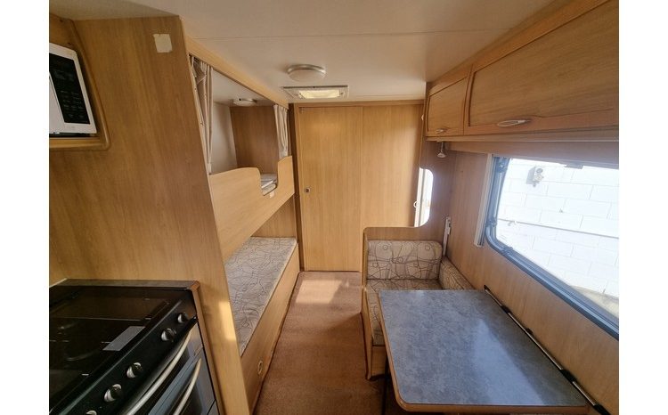 Lunar Quasar FB 6 Berth full