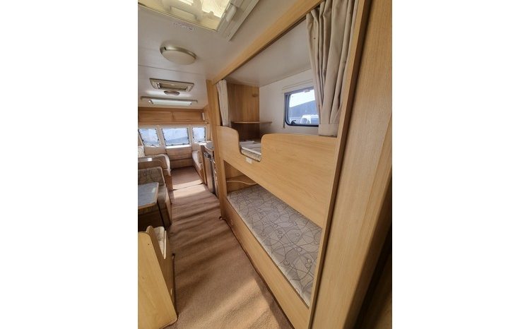 Lunar Quasar FB 6 Berth full