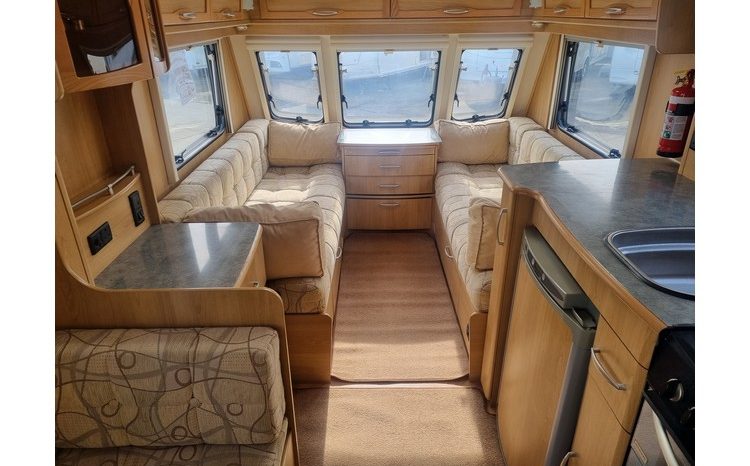 Lunar Quasar FB 6 Berth full