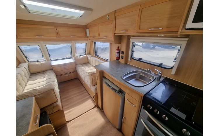 Lunar Quasar FB 6 Berth full