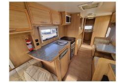 Lunar Quasar FB 6 Berth full